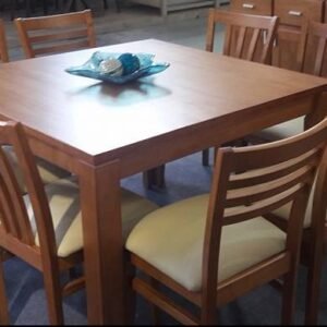 MESA INNOVA CORDOBA 135X135 MIEL